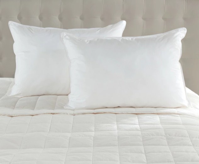 royal hotel bedding pillows